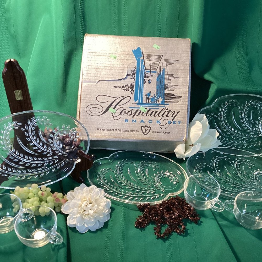 Federal Glass Luncheon Set